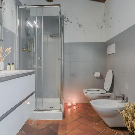 Villa Pongina With Private Pool